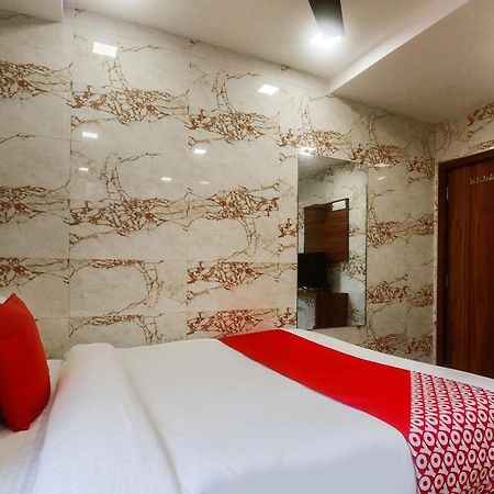 โอโย 63295 ทีจังค์ชั่น เรซิเดนซี Hotel มุมไบ ภายนอก รูปภาพ